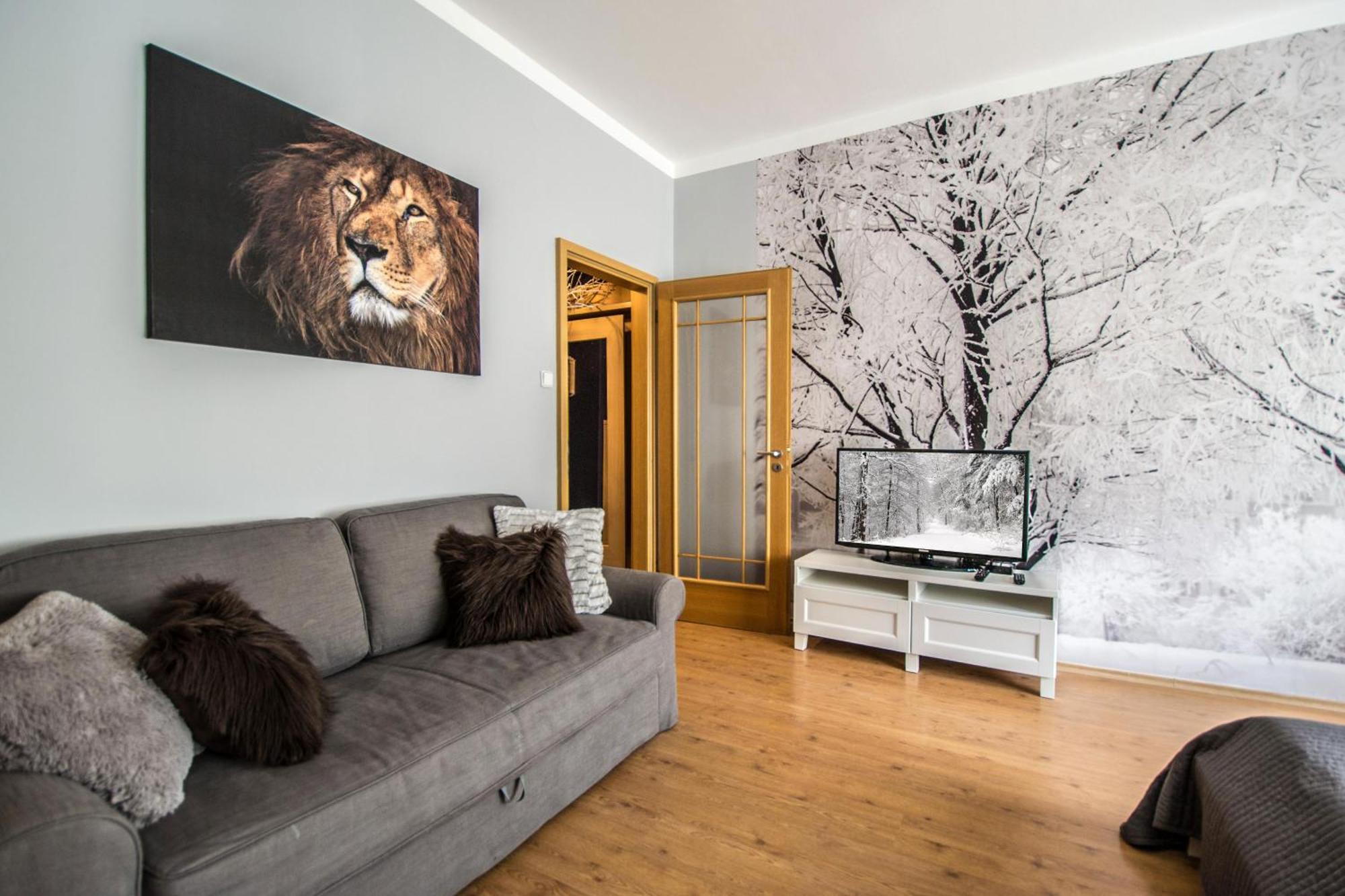 Main Prague Square Apartments Sauna And Fireplace Екстер'єр фото