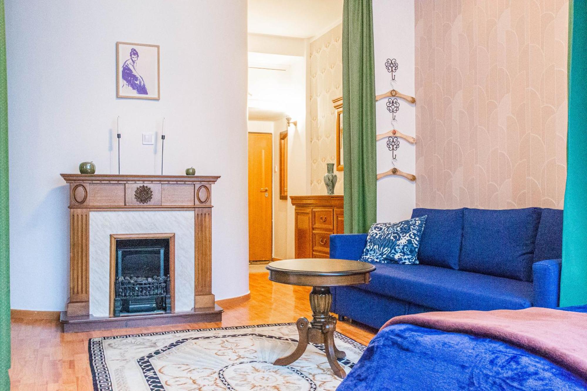 Main Prague Square Apartments Sauna And Fireplace Екстер'єр фото